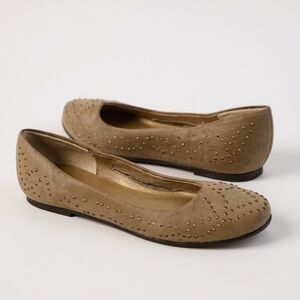 🌹Vaneli Studded Flats sz 8.5 Narrow